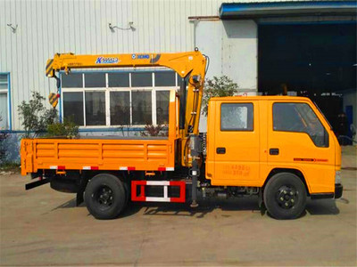 徐工6.3噸隨車吊哪里買？——油罐車等專用汽車選購(gòu)指南